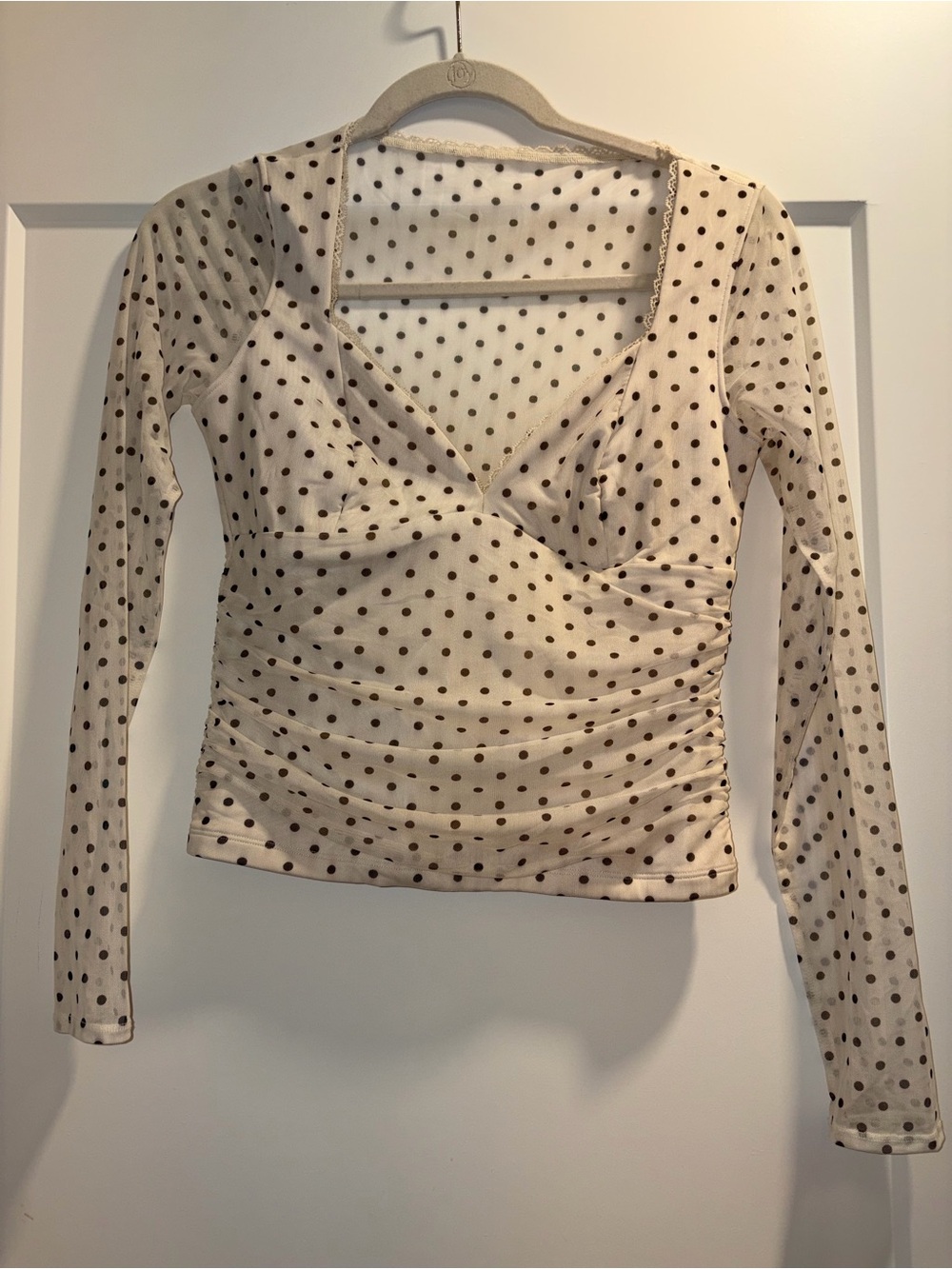 Abercrombie & Fitch Cream Long-Sleeve Polka Dot V-Neck Top